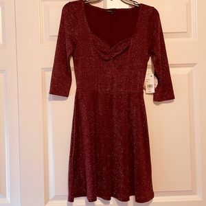 Women Short dress, Size S, wine.